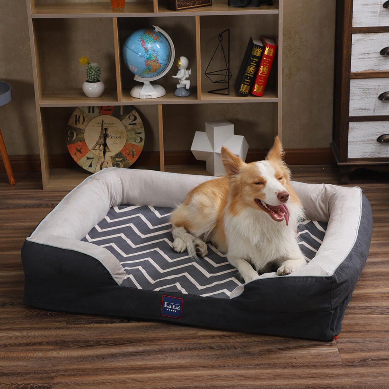 Laifug Striped Dog Sofa - large dog bed